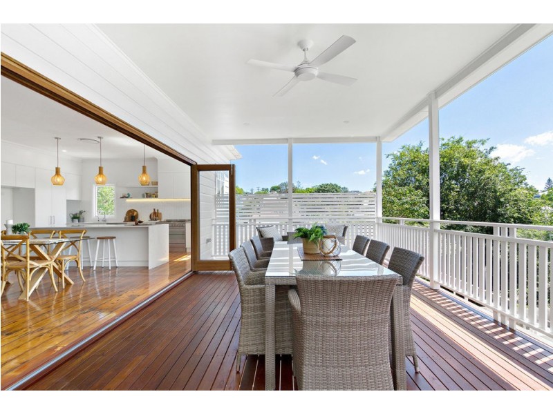 37 Coronation Street, Bardon QLD 4065