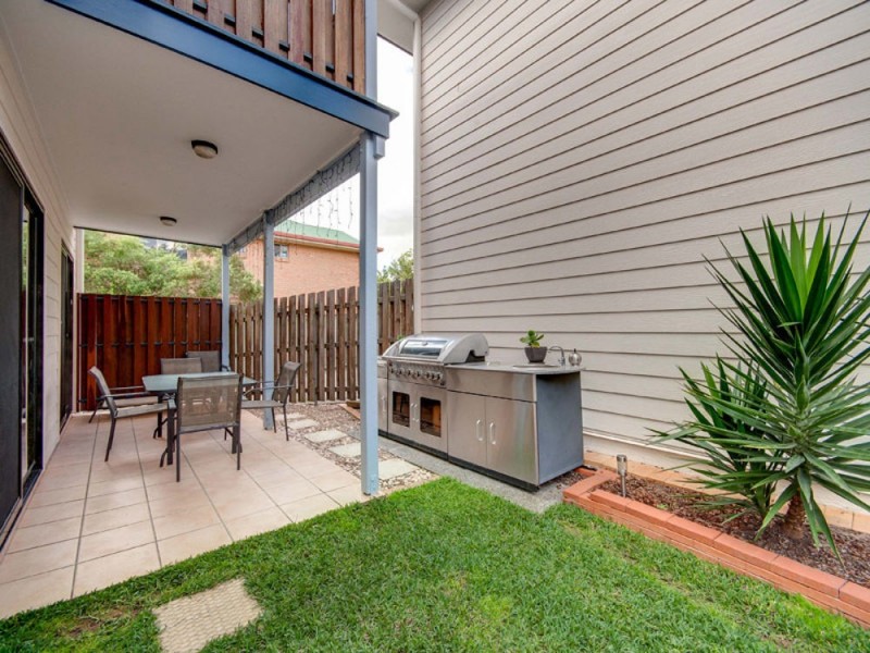 2/46 Alva Terrace, Gordon Park QLD 4031