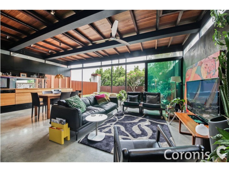 27 Isaac Street, Spring Hill QLD 4000
