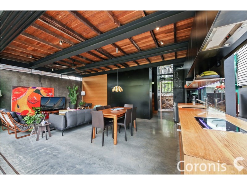27 Isaac Street, Spring Hill QLD 4000