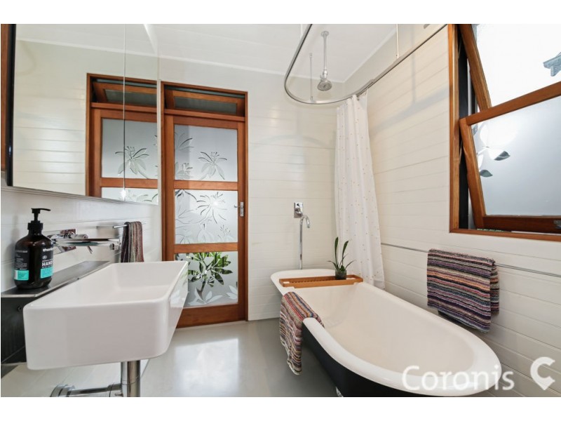27 Isaac Street, Spring Hill QLD 4000