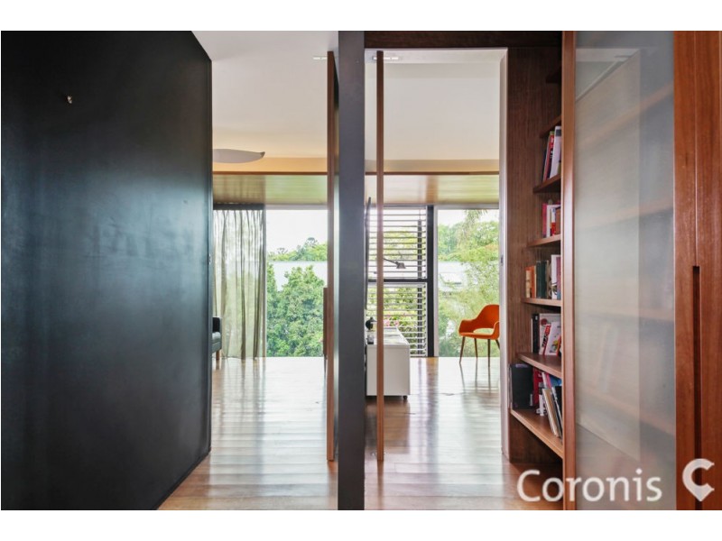 27 Isaac Street, Spring Hill QLD 4000