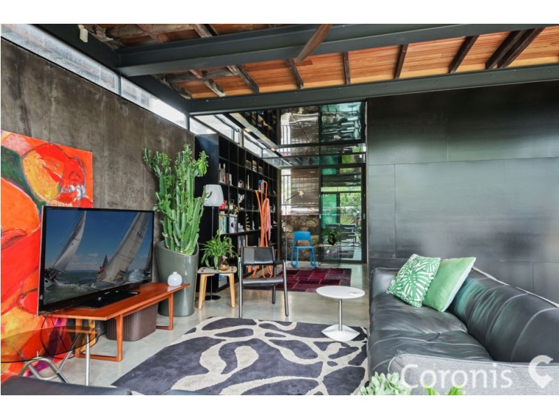 27 Isaac Street, Spring Hill QLD 4000
