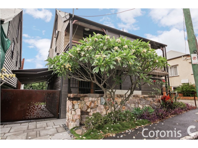 27 Isaac Street, Spring Hill QLD 4000