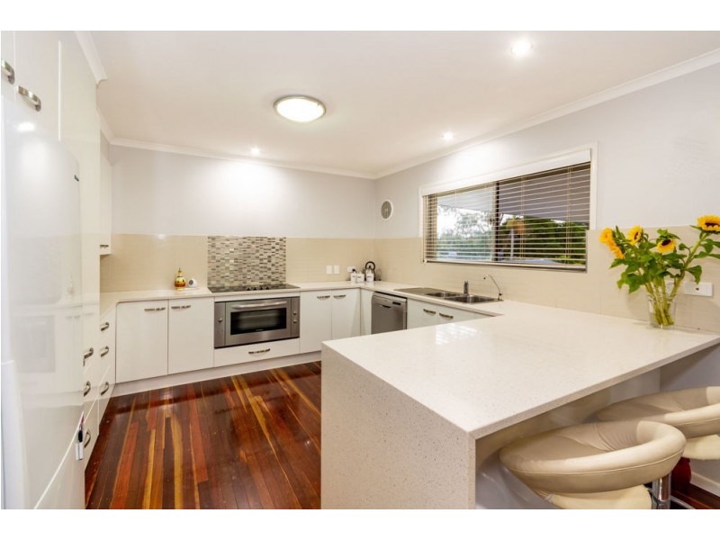 42 Valley Drive, Caboolture QLD 4510