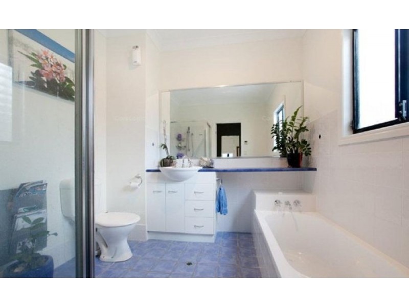 72 Dorrington Drive, Ashgrove QLD 4060