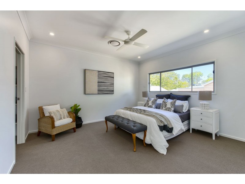 2/37 Beth Eden Terrace, Ashgrove QLD 4060