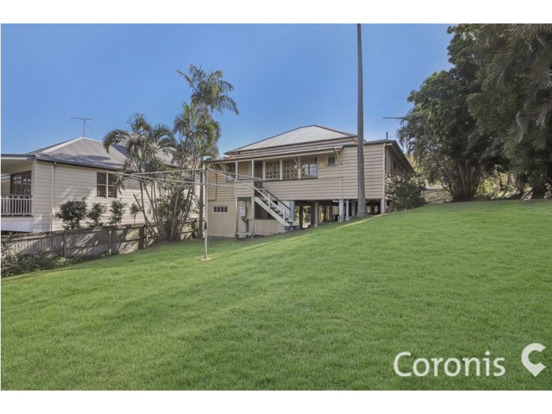 21 Sixth Avenue, Windsor QLD 4030