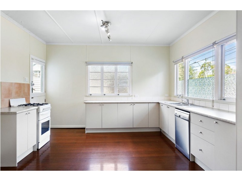 645 Waterworks Road, Ashgrove QLD 4060