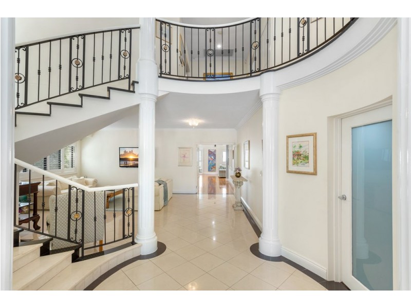 81 Charlton Street, Ascot QLD 4007