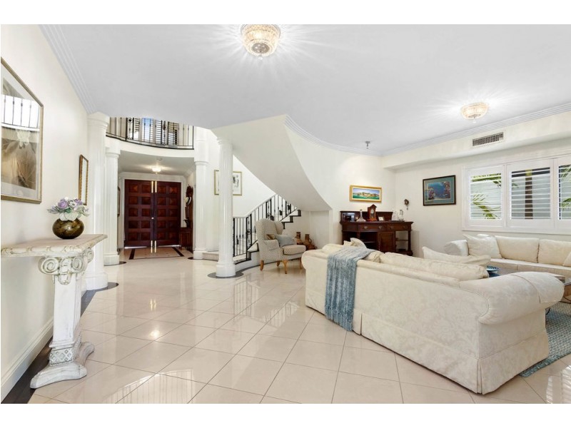 81 Charlton Street, Ascot QLD 4007