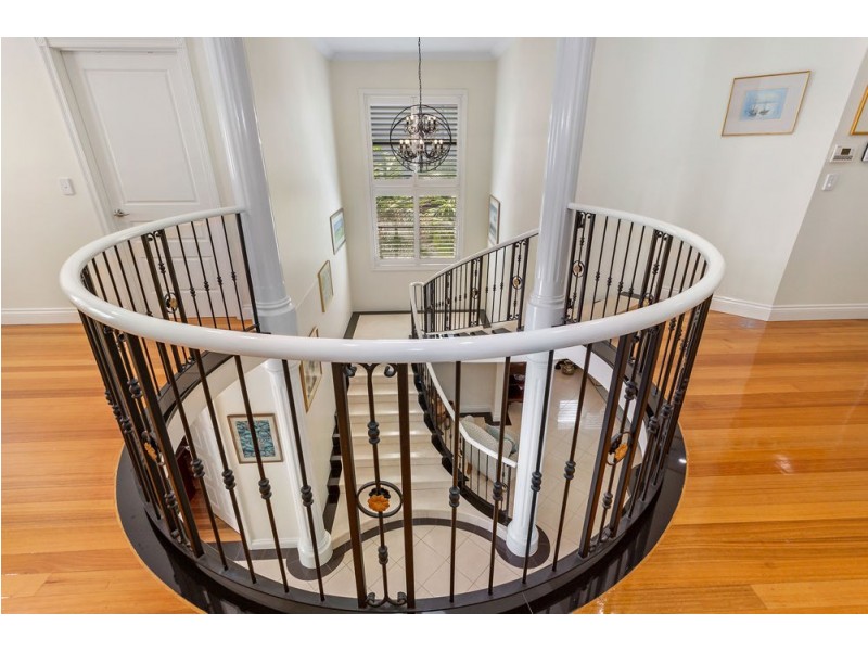 81 Charlton Street, Ascot QLD 4007