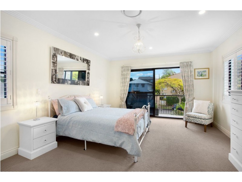 81 Charlton Street, Ascot QLD 4007