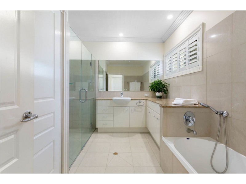 81 Charlton Street, Ascot QLD 4007