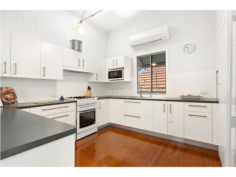 35 Moola Road, Ashgrove QLD 4060