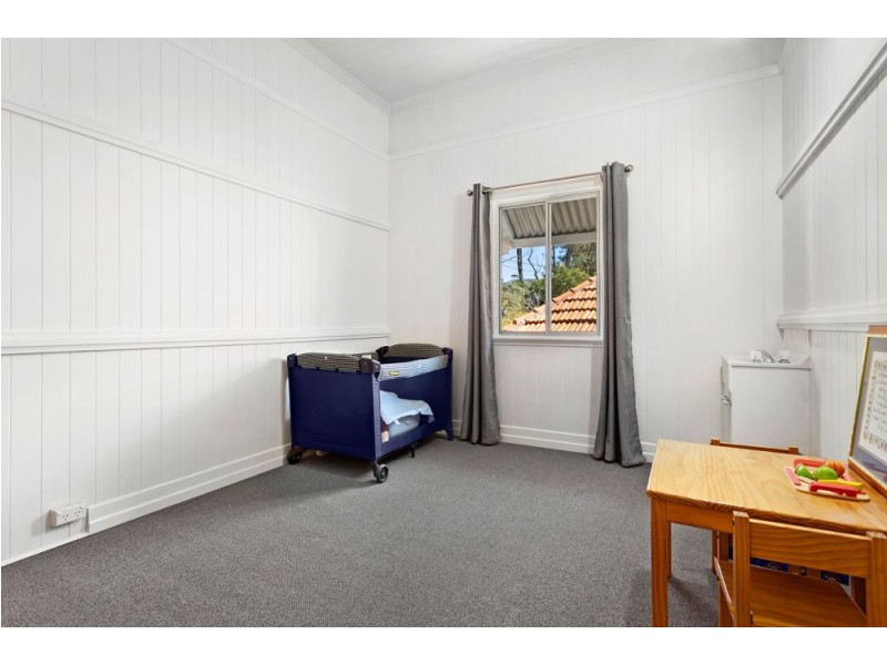 35 Moola Road, Ashgrove QLD 4060