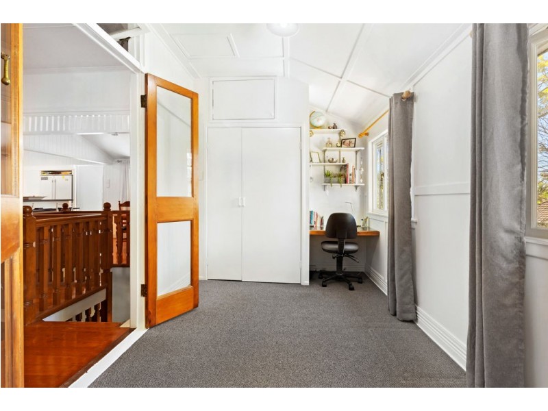 35 Moola Road, Ashgrove QLD 4060