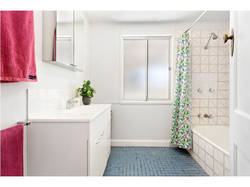 35 Moola Road, Ashgrove QLD 4060