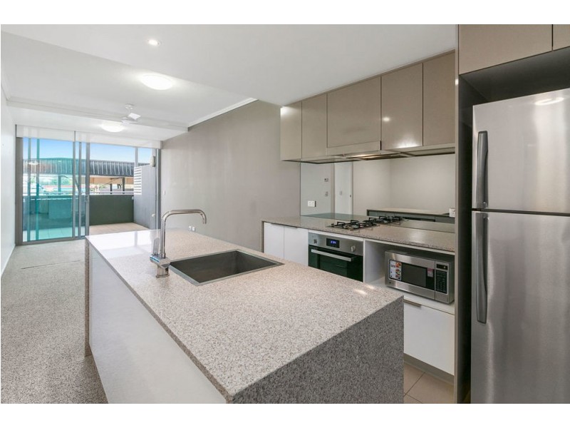 30102/2 Harbour Road, Hamilton QLD 4007
