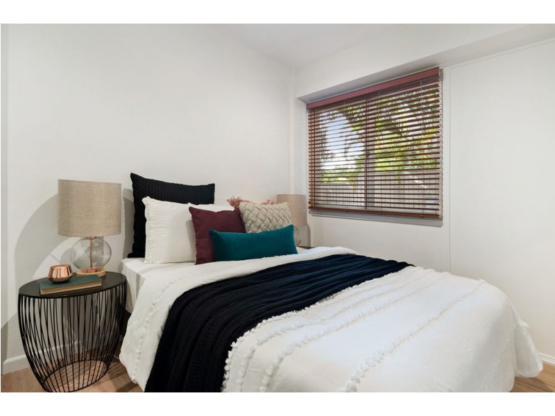 2/8 Botany Street, Clayfield QLD 4011