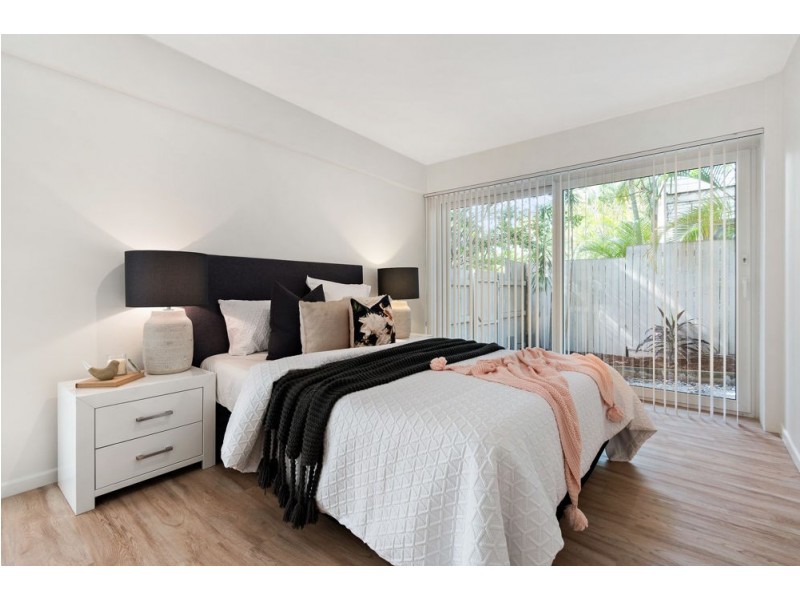 2/8 Botany Street, Clayfield QLD 4011