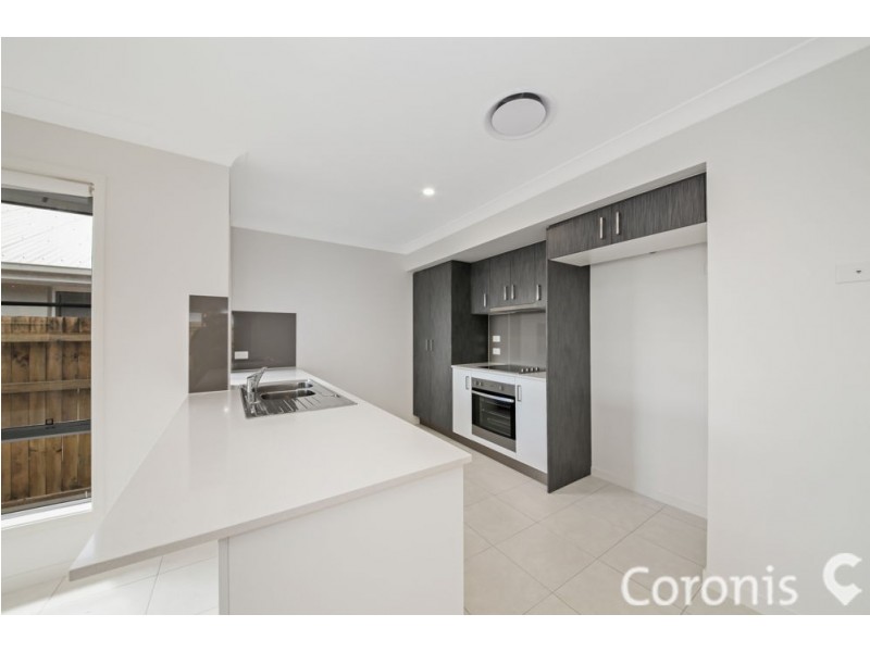 18 Barratta Street, Spring Mountain QLD 4124