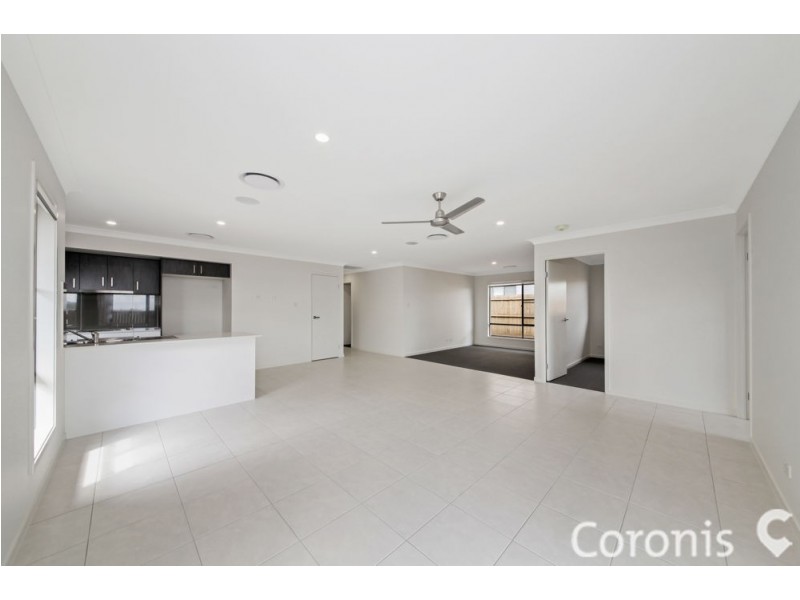 18 Barratta Street, Spring Mountain QLD 4124