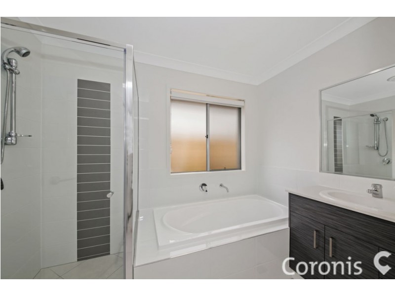 18 Barratta Street, Spring Mountain QLD 4124