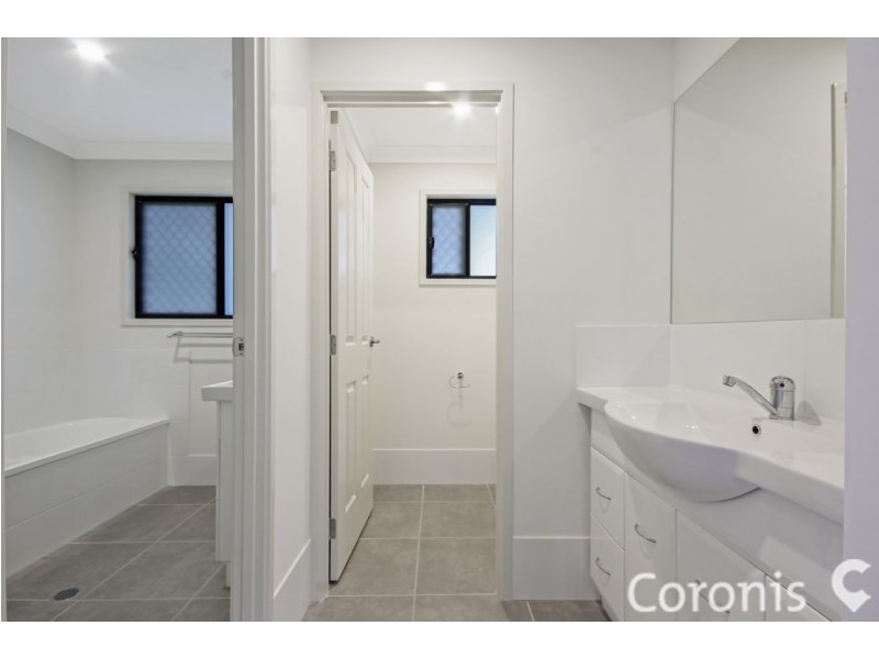 37 Wood Street, Kedron QLD 4031