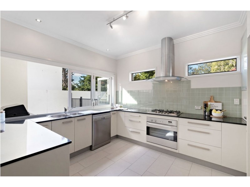 26 Acton Street, Ashgrove QLD 4060