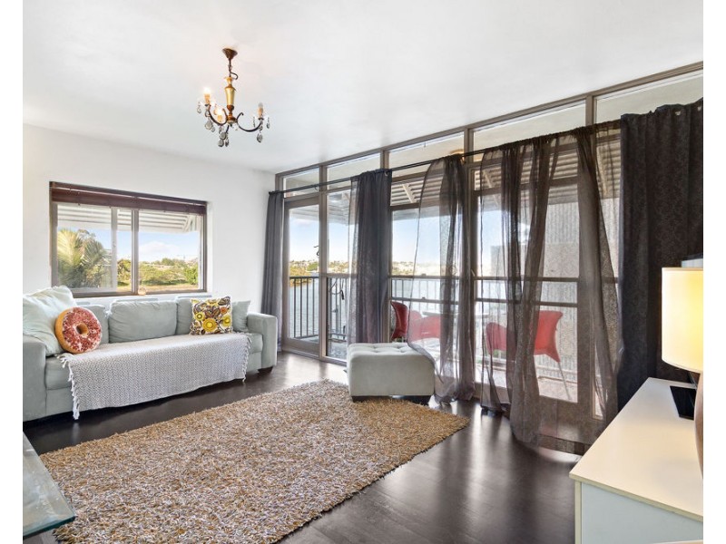 11/64 Thorn Street, Kangaroo Point QLD 4169