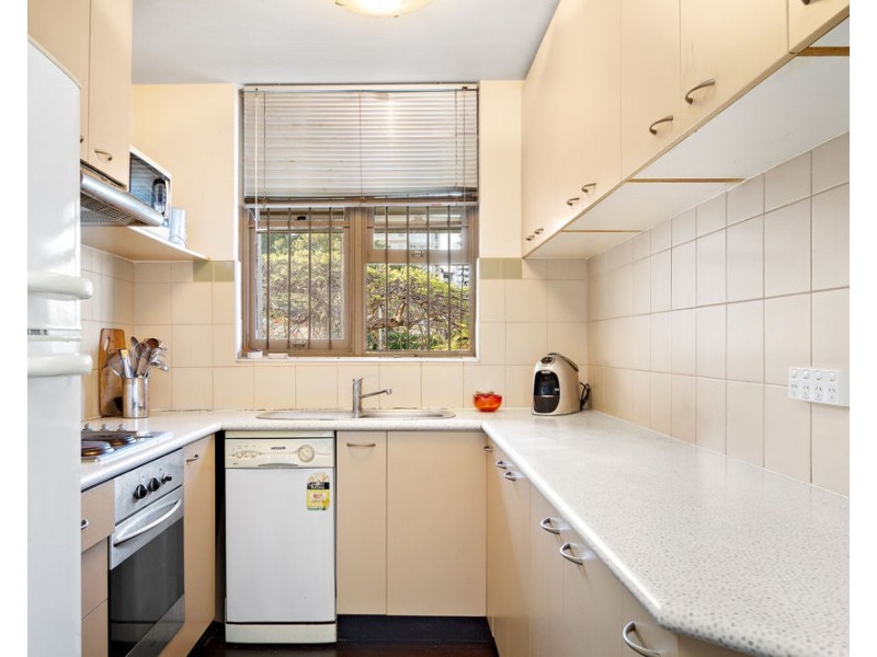 11/64 Thorn Street, Kangaroo Point QLD 4169