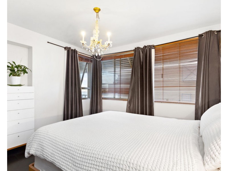 11/64 Thorn Street, Kangaroo Point QLD 4169