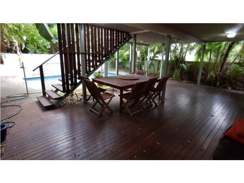 9 Broadway St, Red Hill QLD 4059