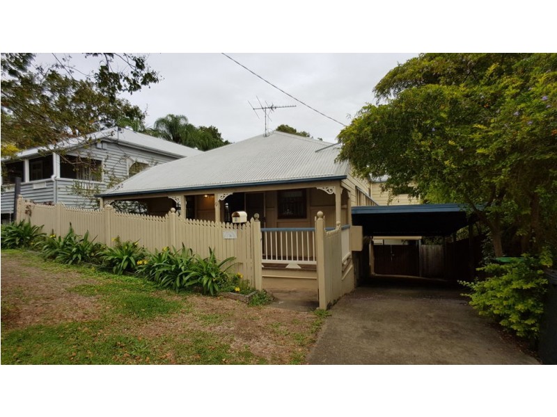 9 Broadway St, Red Hill QLD 4059