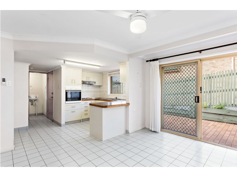 1/24 Garden Terrace, Newmarket QLD 4051