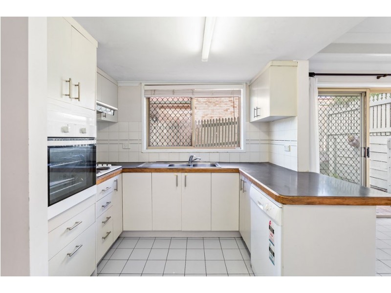 1/24 Garden Terrace, Newmarket QLD 4051