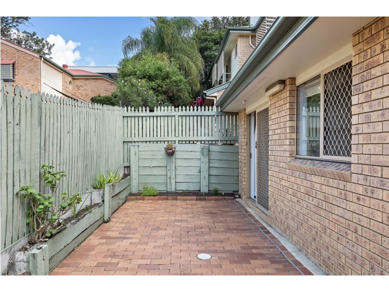 1/24 Garden Terrace, Newmarket QLD 4051