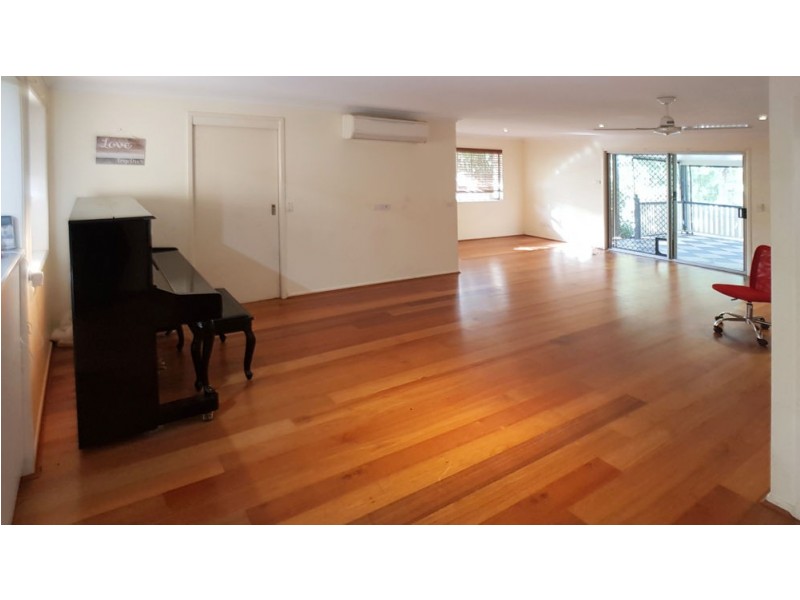 18 Nauria Street, Fig Tree Pocket QLD 4069