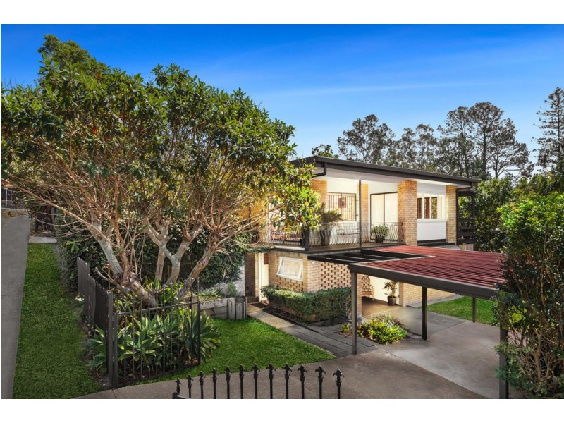 2 Bernarra Street, The Gap QLD 4061