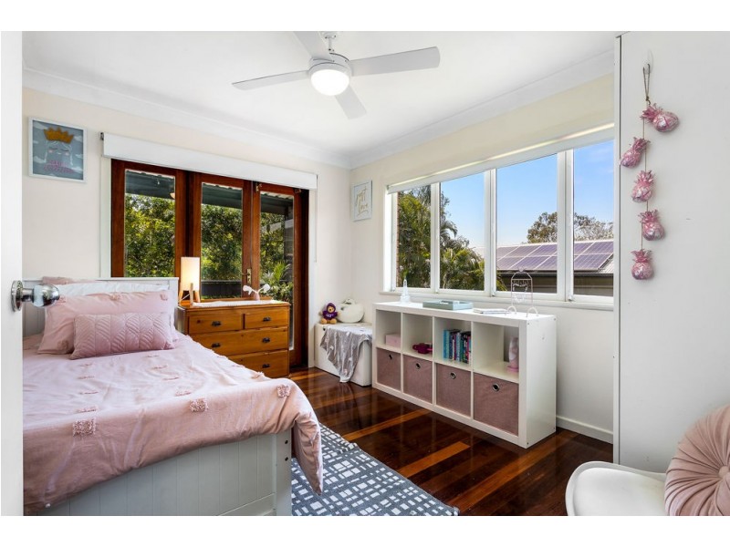 2 Bernarra Street, The Gap QLD 4061
