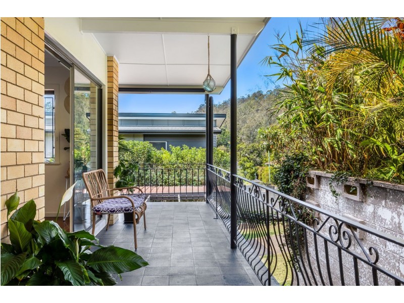 2 Bernarra Street, The Gap QLD 4061