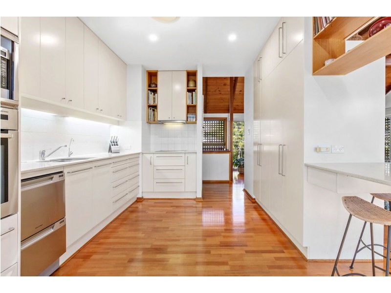 32 Lukin Street, Clayfield QLD 4011