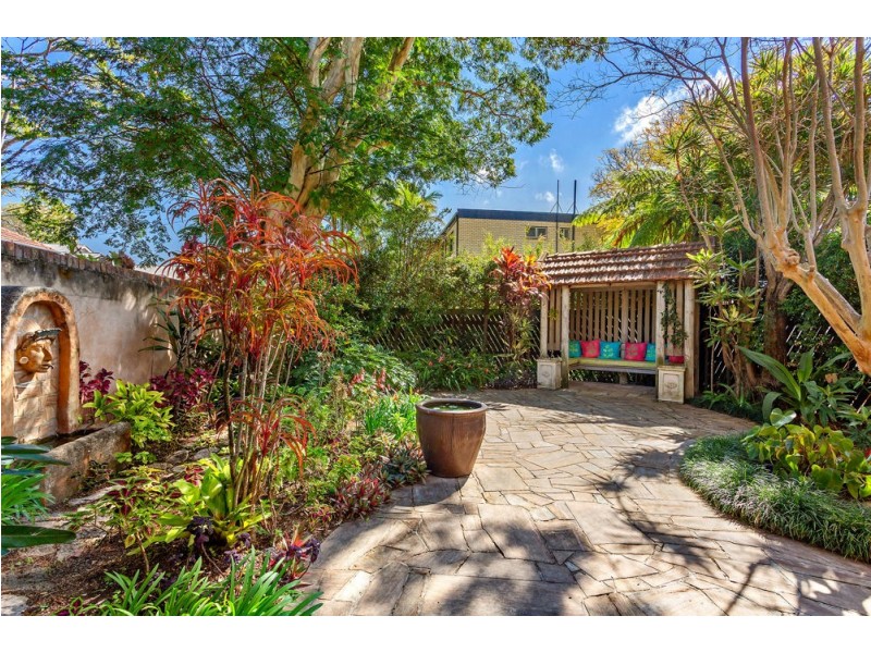 32 Lukin Street, Clayfield QLD 4011