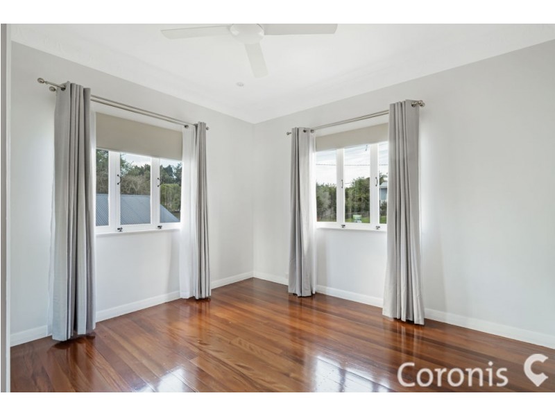 249 Fletcher Parade, Bardon QLD 4065