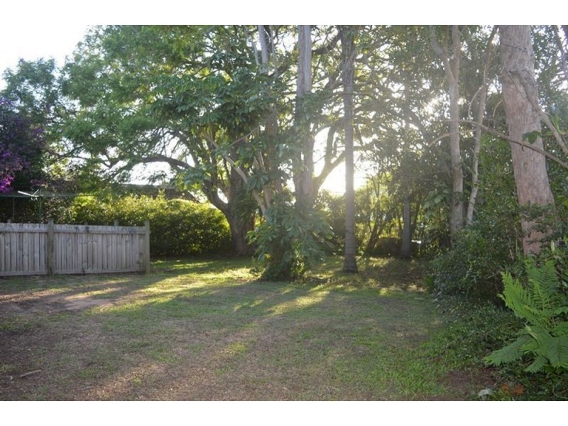 129 Manly Road, Manly West QLD 4179