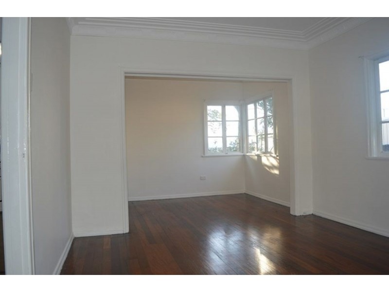 129 Manly Road, Manly West QLD 4179