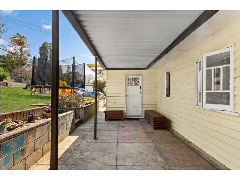 16 Coronation Street, Bardon QLD 4065