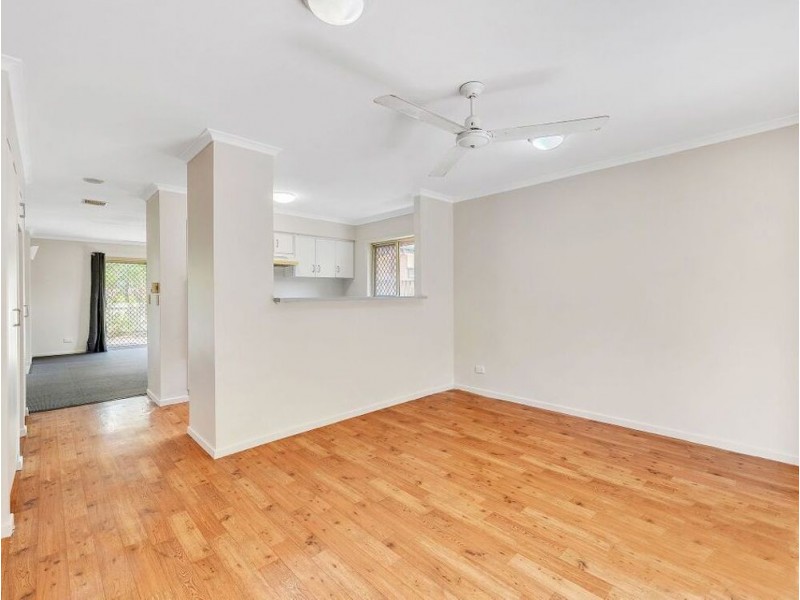 1/2 Beatrice Tallon Court, North Ipswich QLD 4305