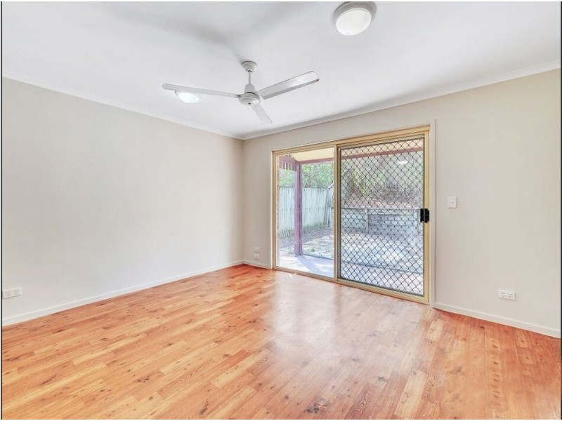 1/2 Beatrice Tallon Court, North Ipswich QLD 4305